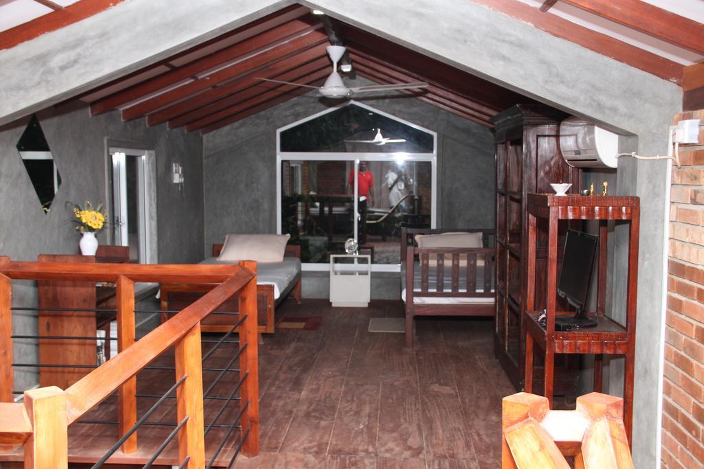 Executive Residency Retreat Villa Hikkaduwa Kültér fotó