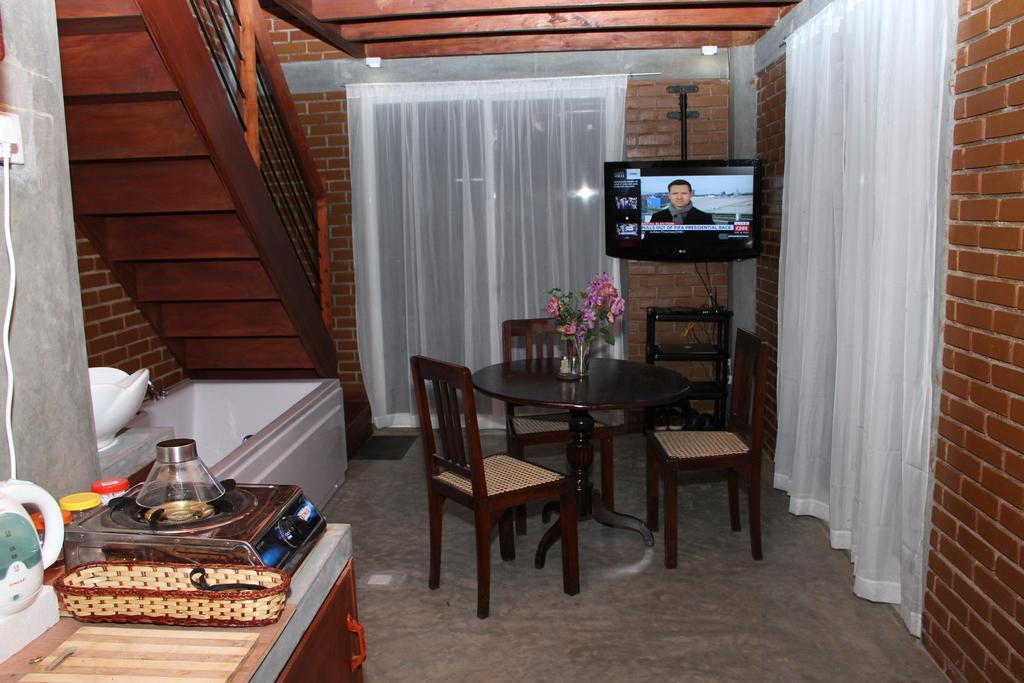 Executive Residency Retreat Villa Hikkaduwa Kültér fotó